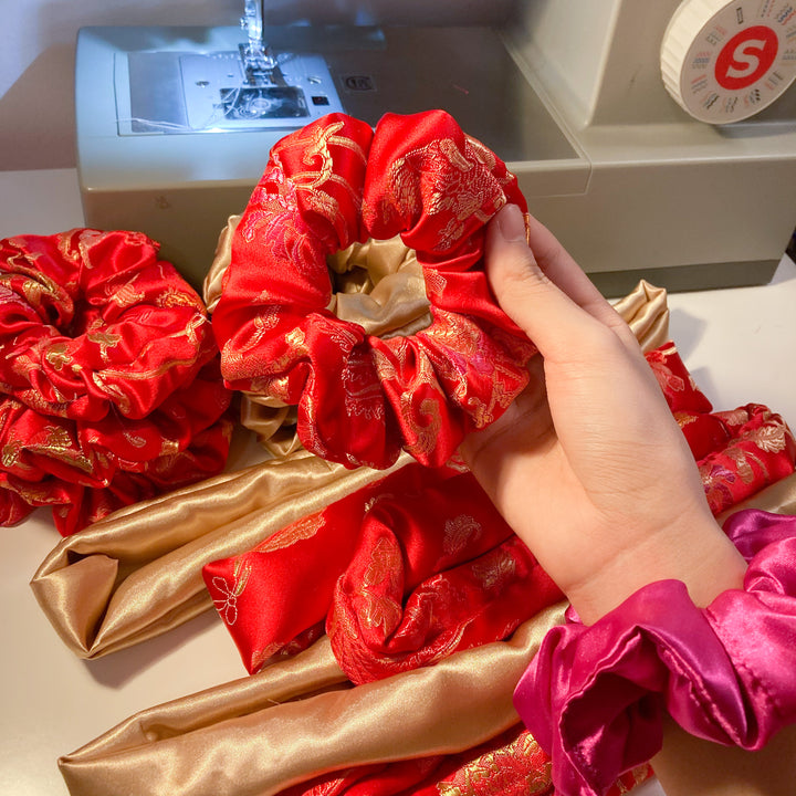 FLORAL RED BROCADE